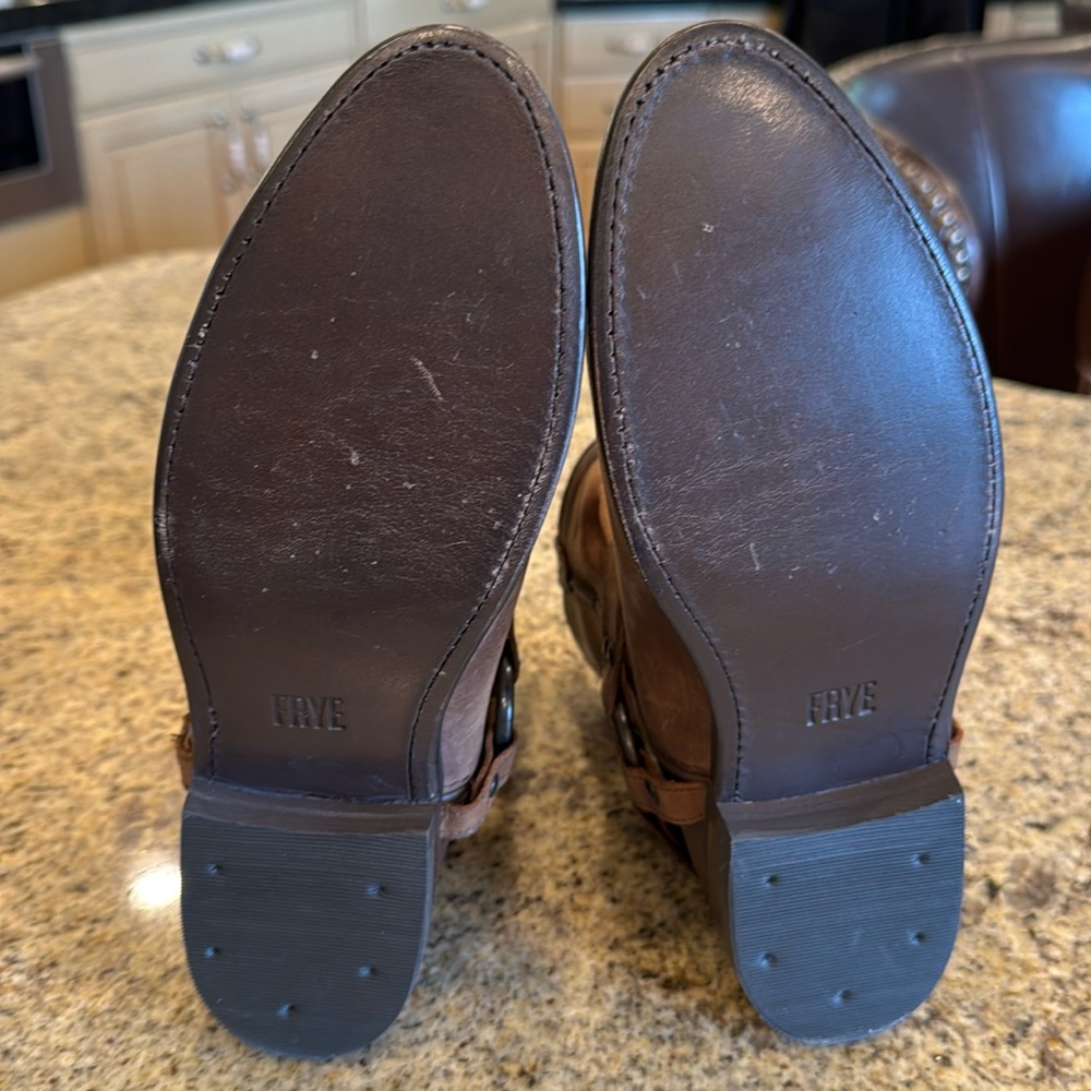 Frye Brown Leather Ankle Booties with Western Style - Picture 3 of 8